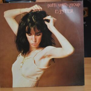 Disque vinyl 33T Patti Smith - Easter