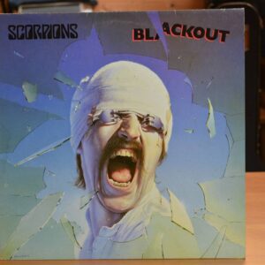 Disque vinyl 33T Scorpions - Blackout